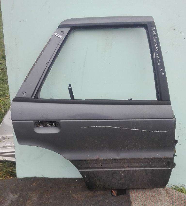 Уплотнитель к Mitsubishi Lancer 1990
