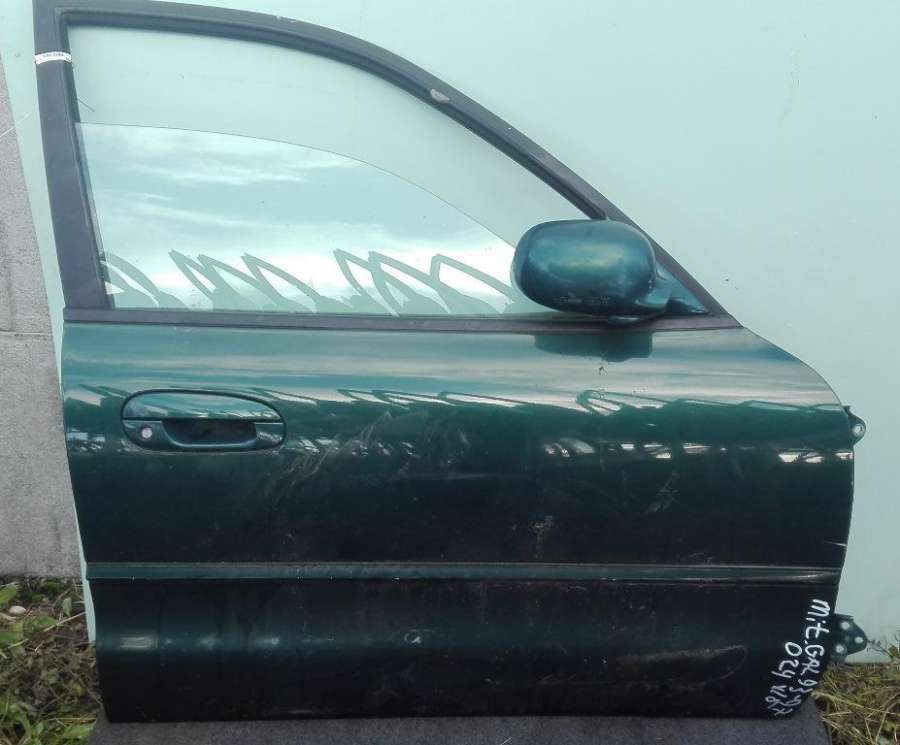 Уплотнитель к Mitsubishi Galant 1995