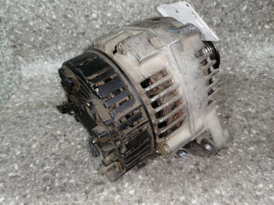 Генератор к Audi A4 1997