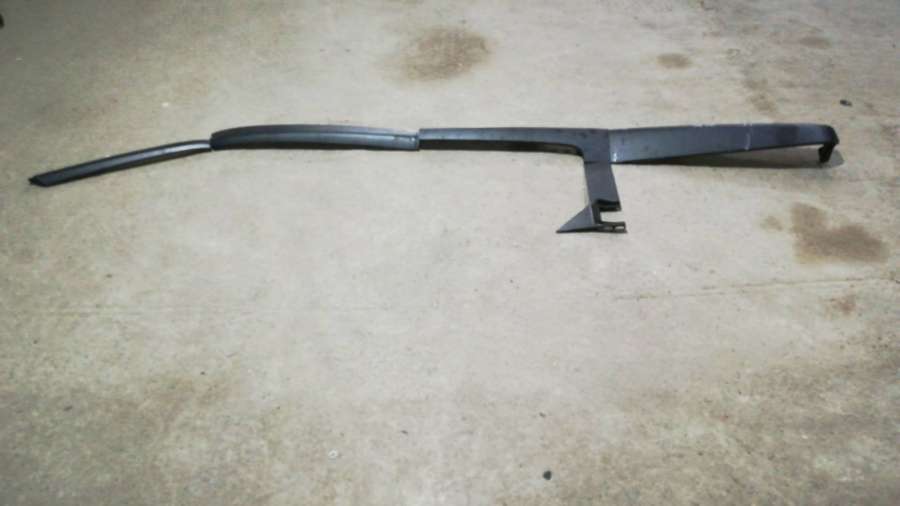 Молдинг крыши к Honda Element 2006