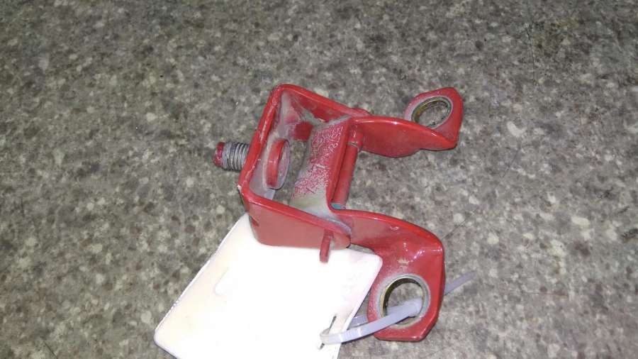 Петля крышки багажника к Nissan Micra 2007