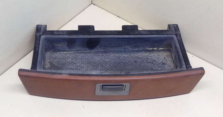 Пепельница к BMW 7 2003