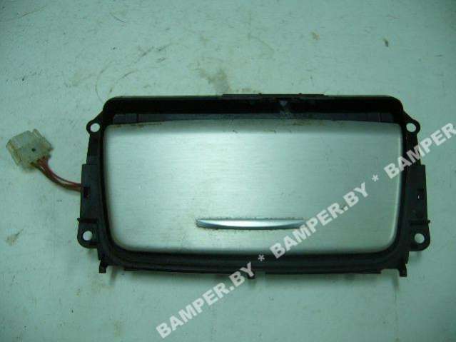 Пепельница к BMW 3 series 2006