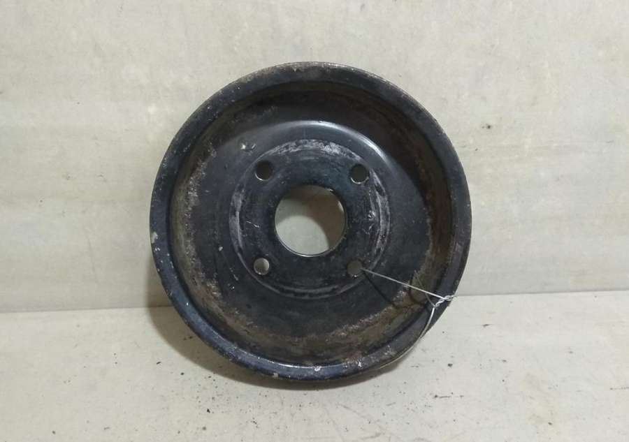 Шкив помпы к Nissan Navara (Frontier) 2008