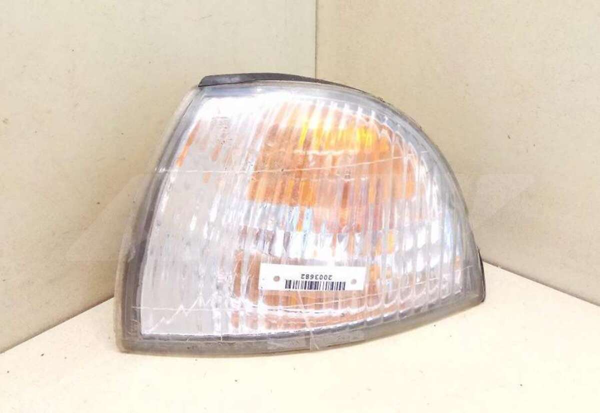 Поворотник левый к Daewoo Nexia 1999