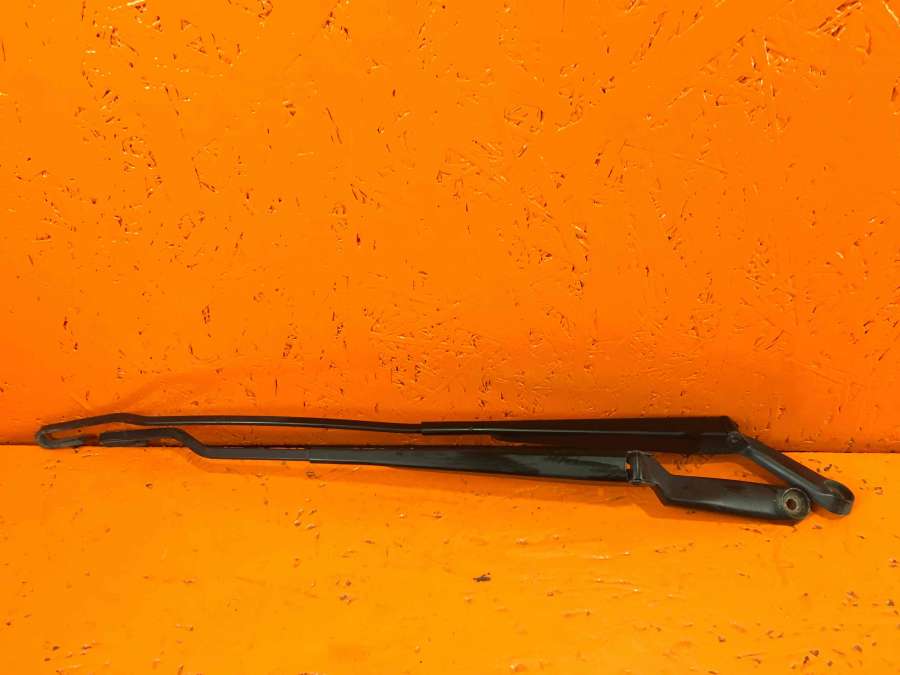 Щеткодержатель к SEAT Toledo 2000