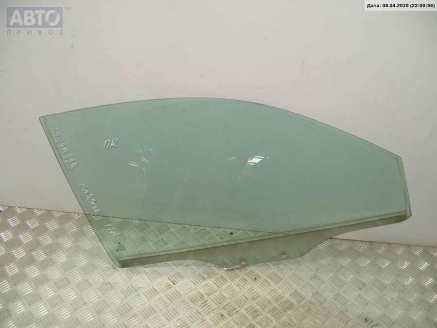 Стекло кузовное боковое левое  к Mitsubishi Space Star 2004