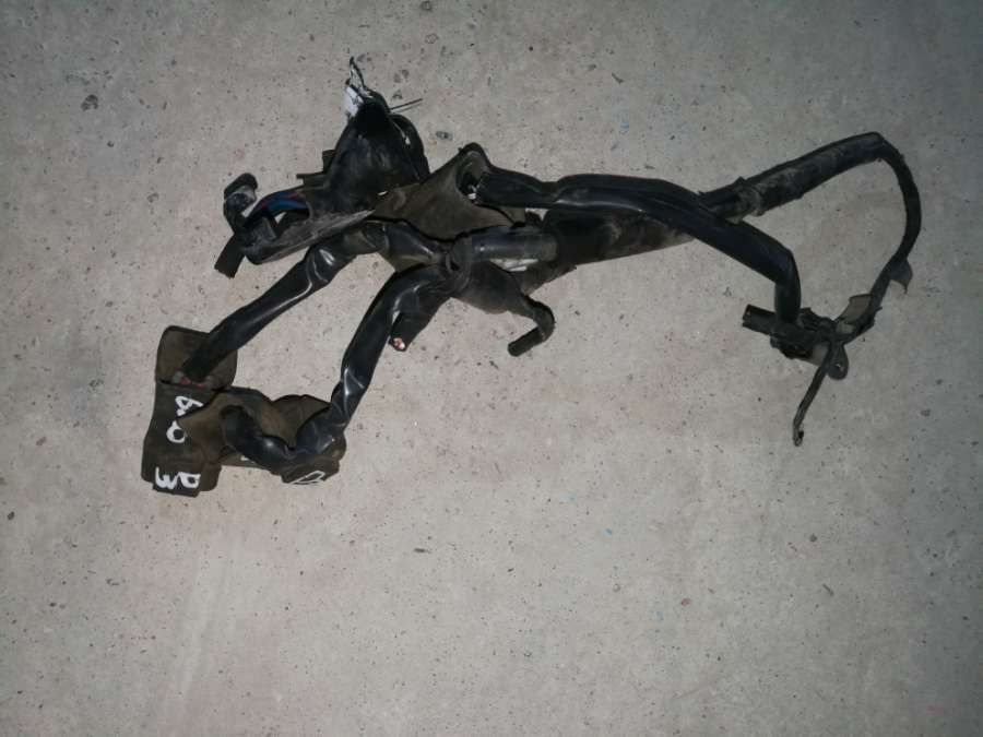 Короб предохранителей к Mazda 626 1995