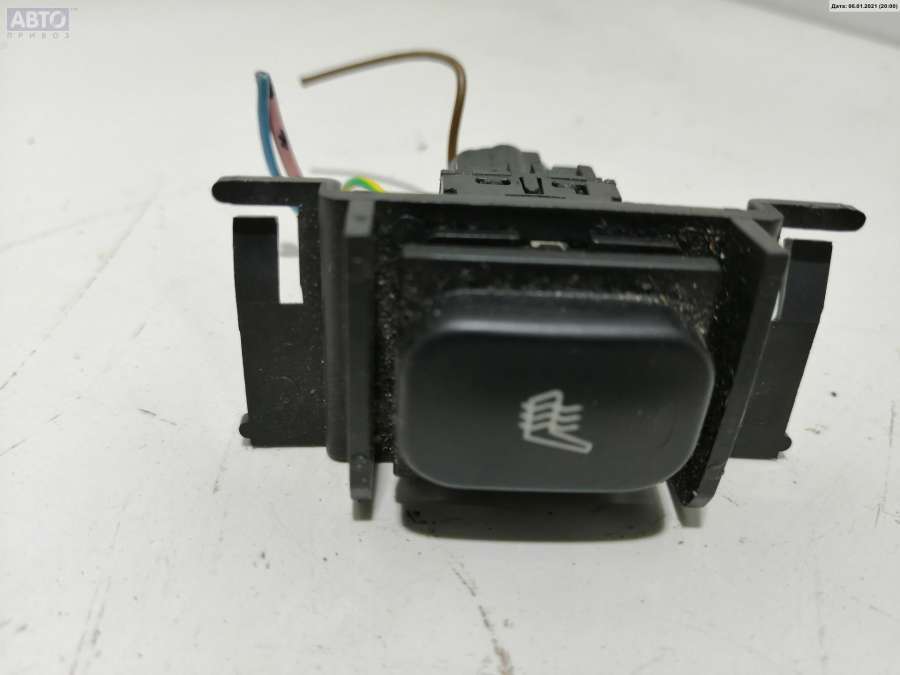 Кнопка  к Peugeot 607 2002