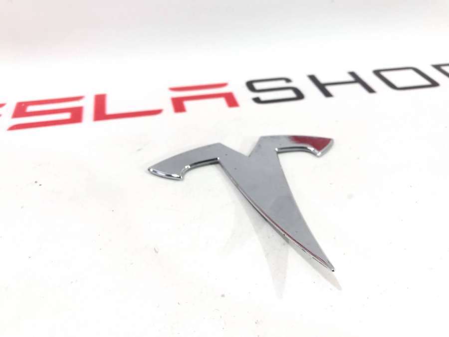 Эмблема к Tesla Model Y 2020