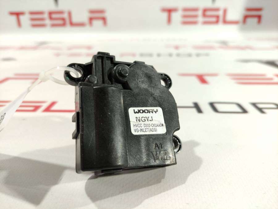 Переключатель отопителя (печки) к Tesla Model S 2018