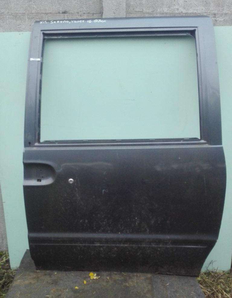 Дверь сдвижная к Nissan Serena 1996