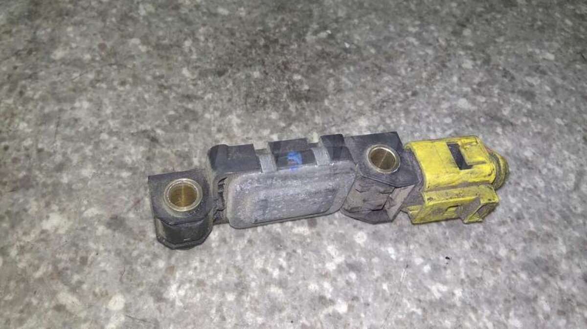 Датчик удара к Audi A4 2002