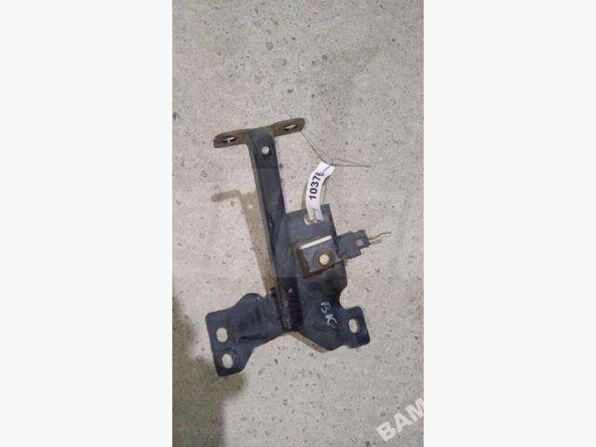 Датчик удара к Mazda 3 2004