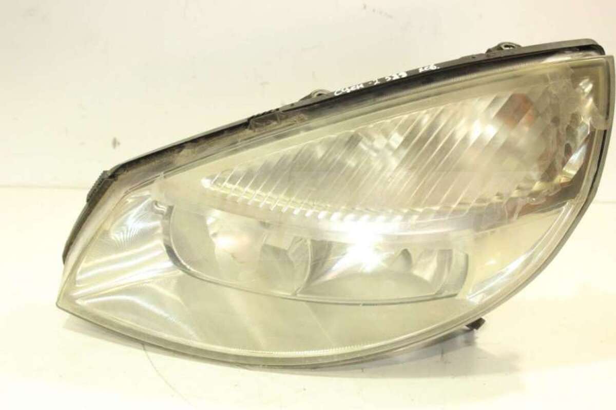 Фара левая к Renault Scenic 2004