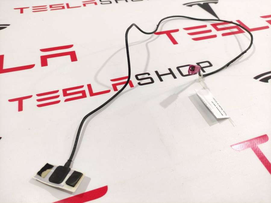 Антенна  к Tesla Model X 2016