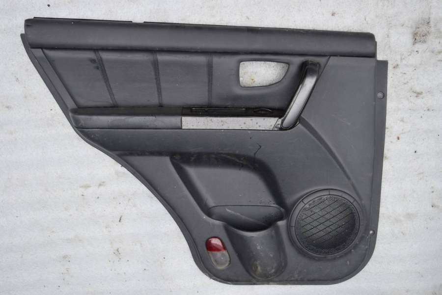 Обшивка двери задней левой (дверная карта) к Kia Sorento 2008