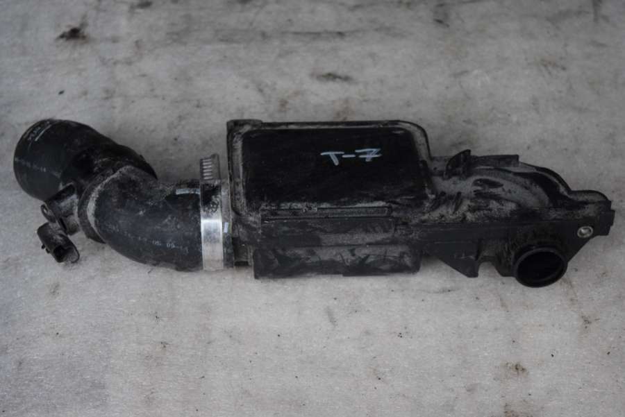 Патрубок интеркулера к Citroen C3 2009
