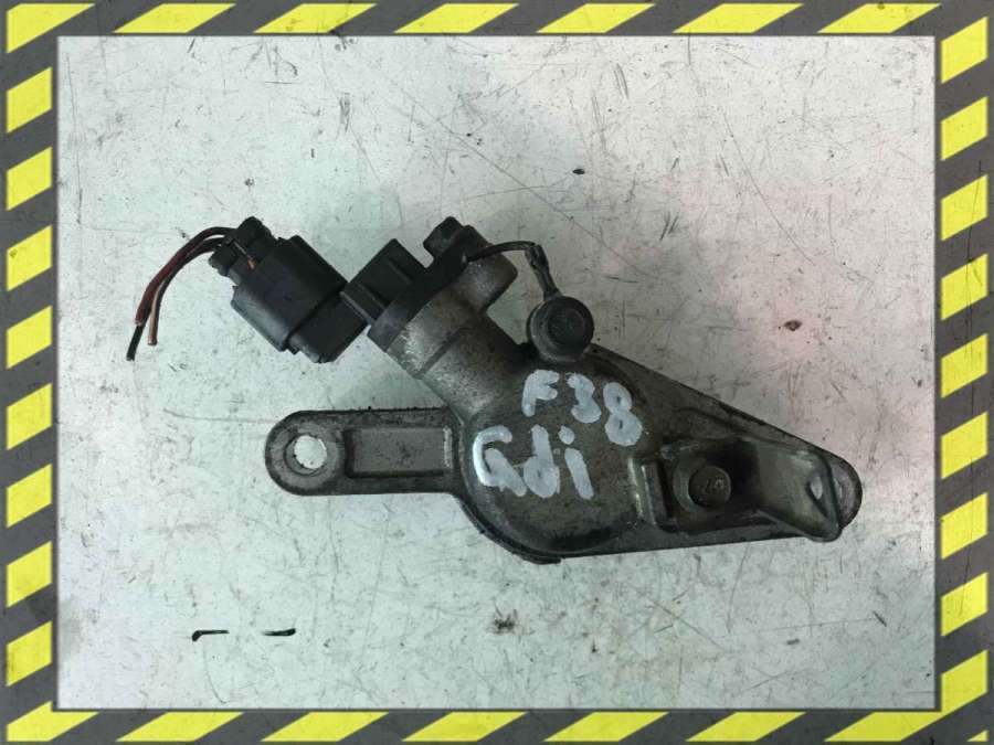 Датчик распредвала к Mitsubishi Carisma 2000