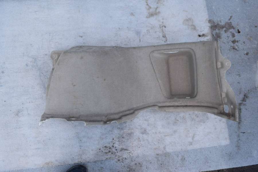 Обшивка багажника к Lexus RX 2002