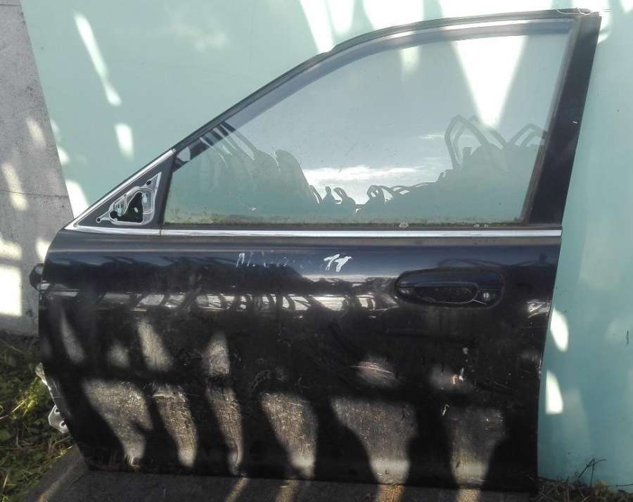Уплотнитель к Mazda Xedos 6 1996