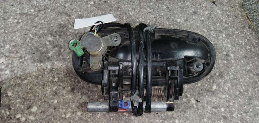 Ручки наружные к Nissan Almera 2003