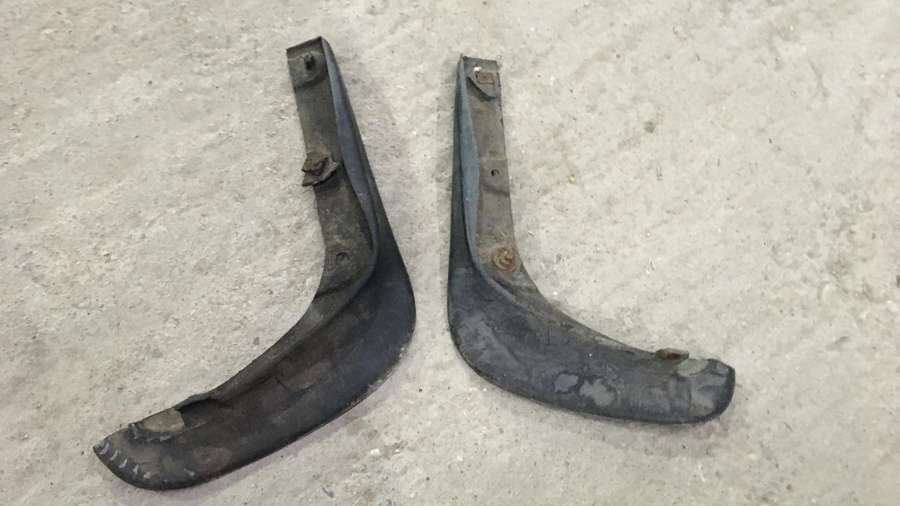 Брызговик к Mazda Xedos 9 2000