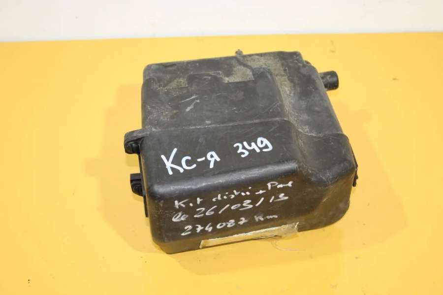 Короб предохранителей к Citroen Xantia 2000