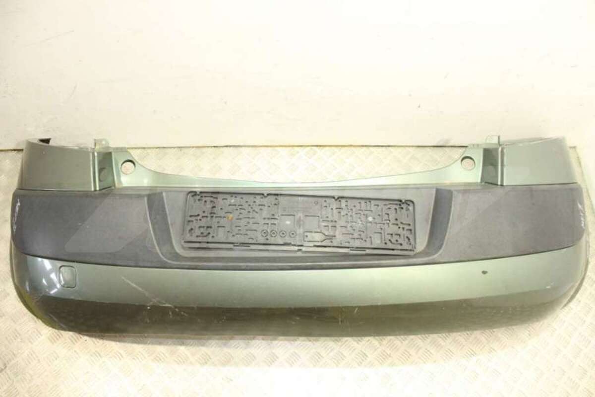 Бампер задний к Renault Megane 2003
