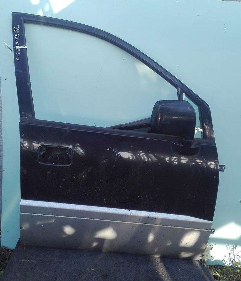 Уплотнитель к Mitsubishi Space Runner 2002