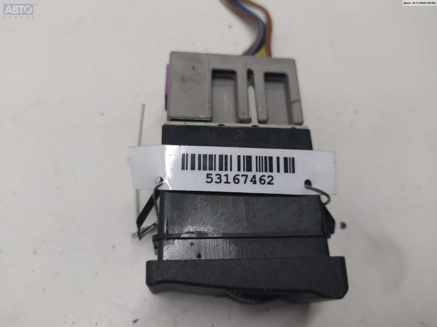 Кнопка корректора фар к Audi 80 1994