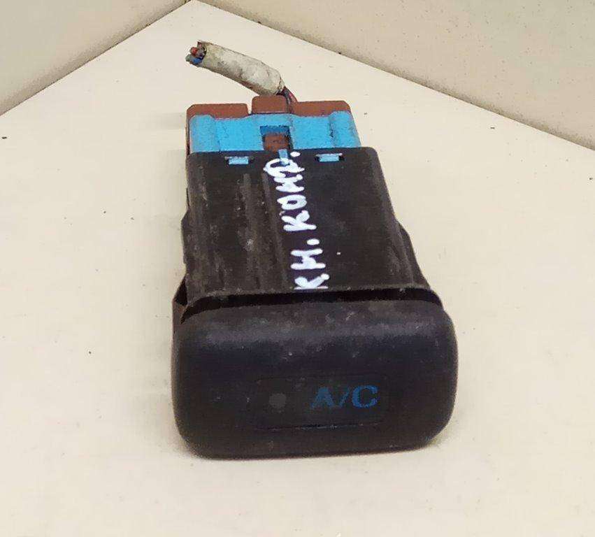 Кнопка кондиционера к Honda HR-V 2000