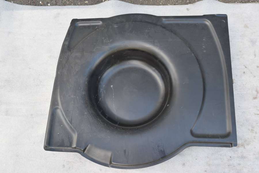 Пол багажника к Lexus RX 2002
