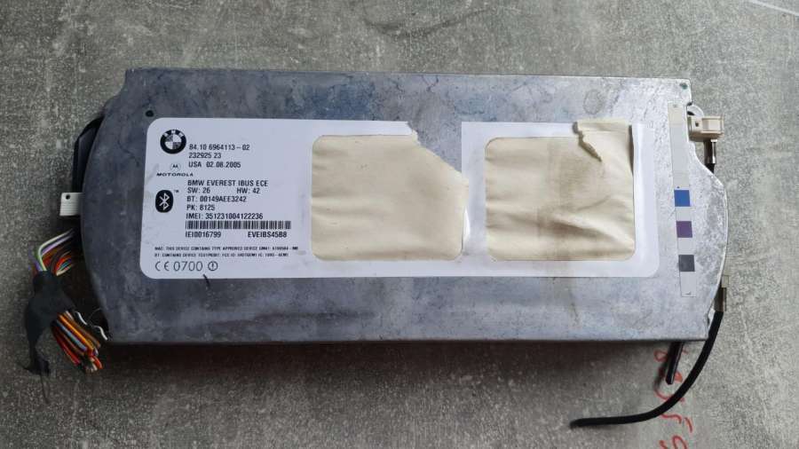 Блок Bluetooth к BMW X5 2005