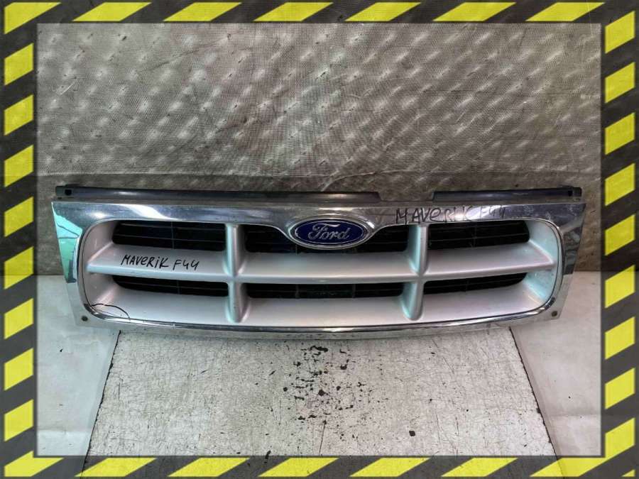 Решетка радиатора к Ford Maverick 2000