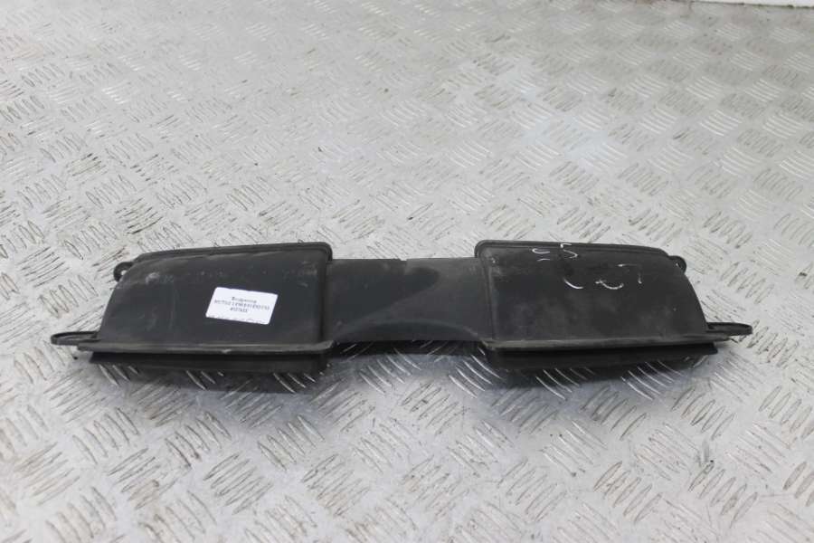 Воздуховод радиатора к BMW 3 series 2006