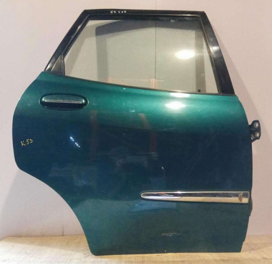 Уплотнитель к Daihatsu Sirion 2000