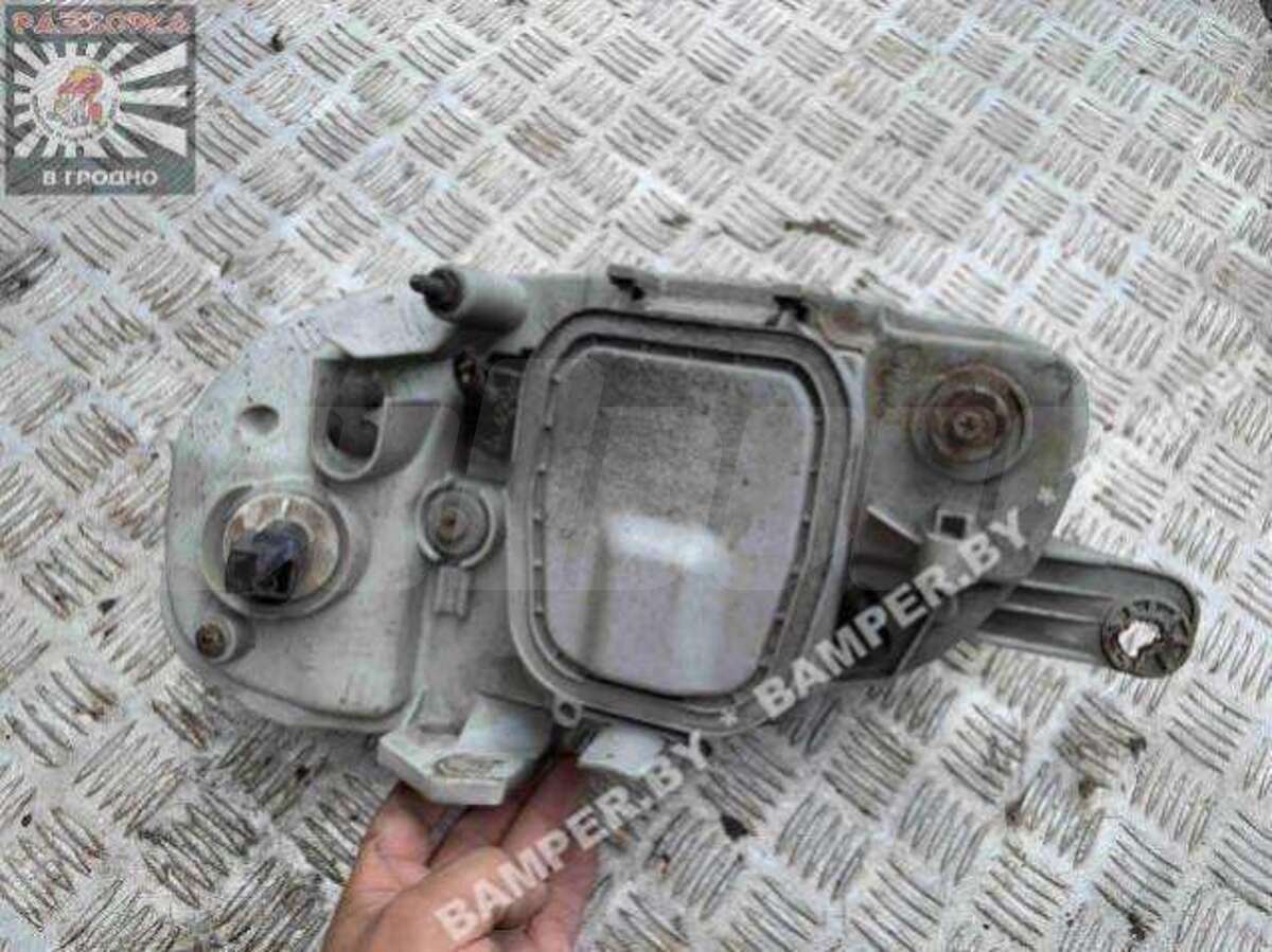 Фара правая к Hyundai Sonata 2001