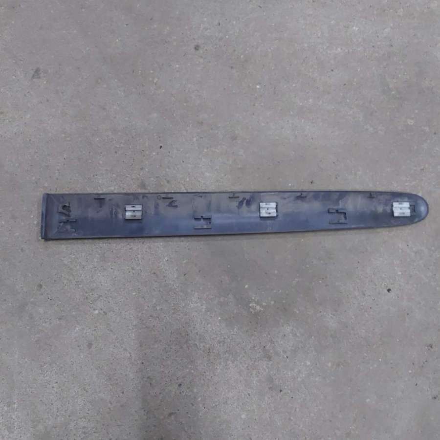 Молдинг (накладка) к Renault Scenic 1998