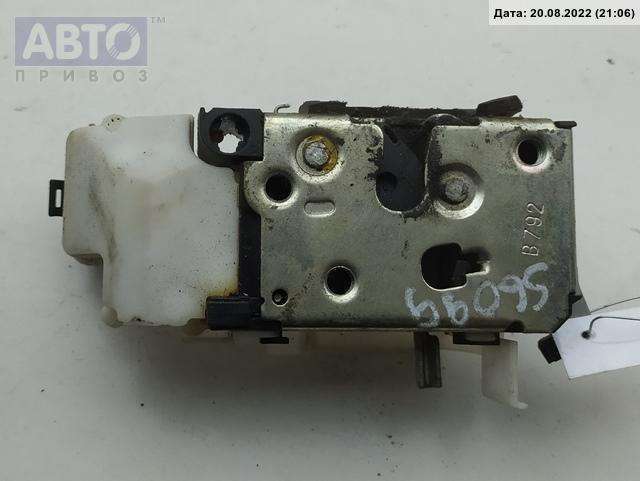 Замок двери к Fiat Punto 2004