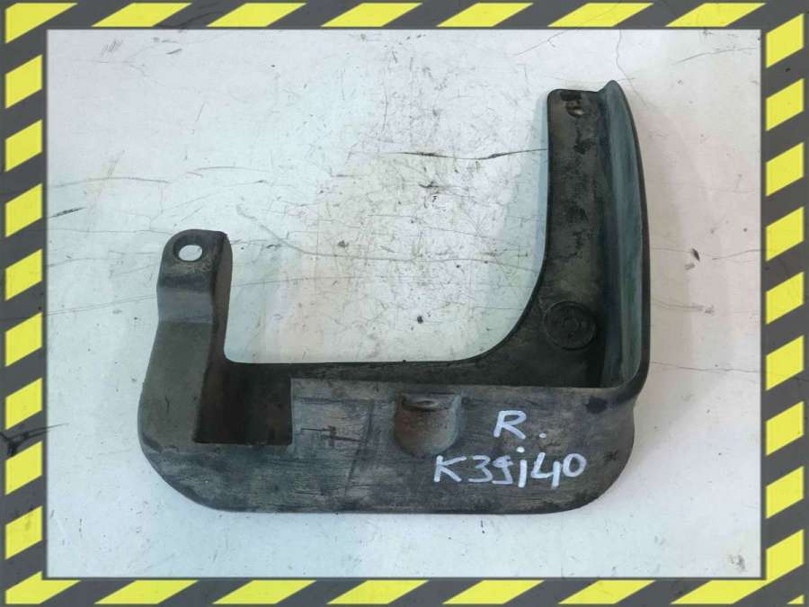 Брызговик к Hyundai i40 2012