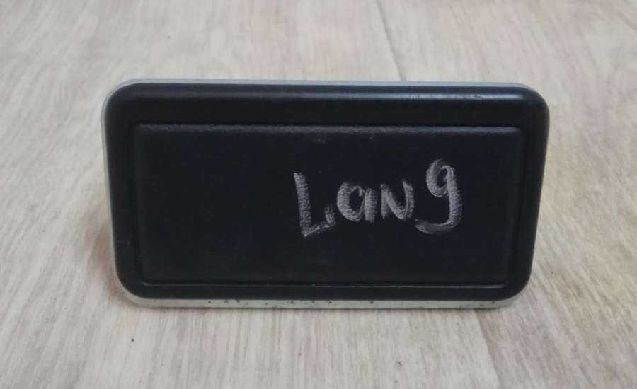Пепельница к Mitsubishi Lancer 2004