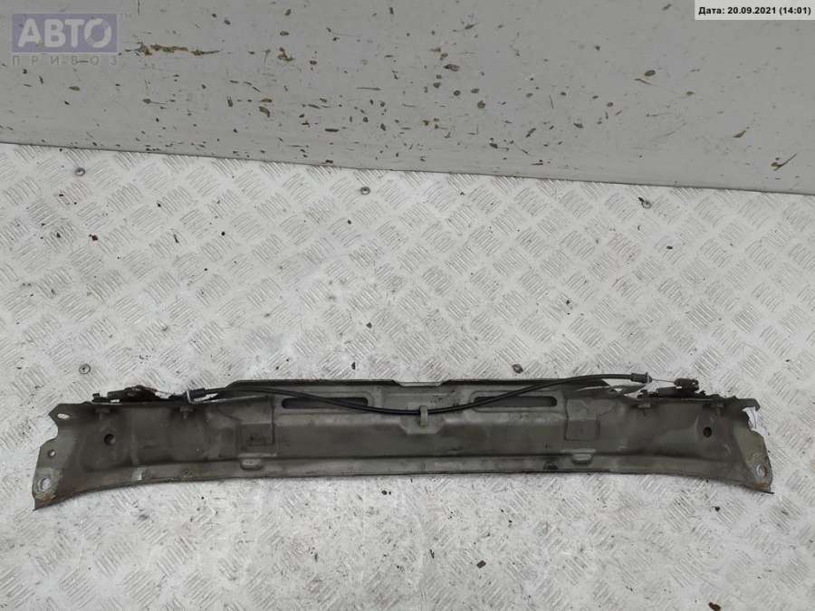 Планка под капот к Peugeot 406 1998
