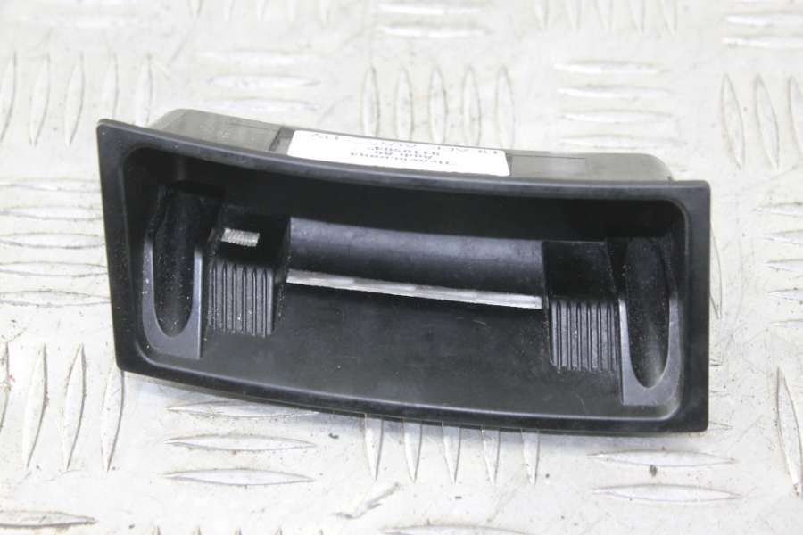 Пепельница к Audi A6 2007