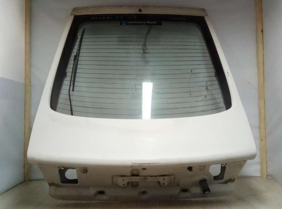 Щеткодержатель задний к Mazda 626 1993