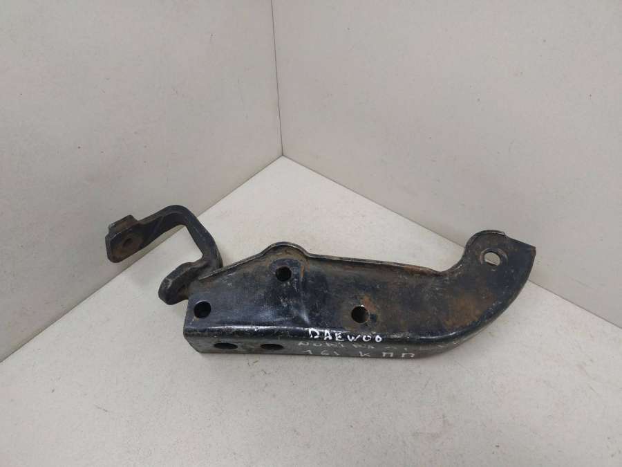 Кронштейн КПП к Daewoo Nubira 1999