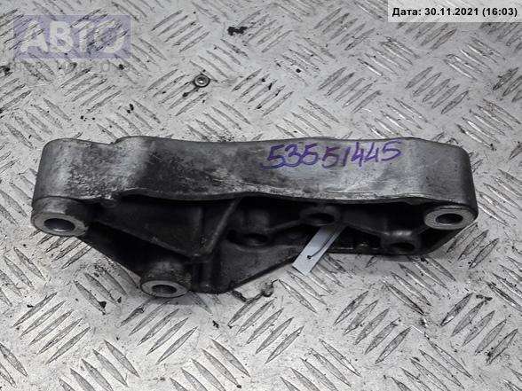 Кронштейн КПП к SEAT Toledo 2004