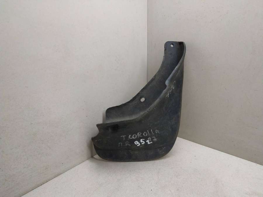 Брызговик к Toyota Corolla Verso 1995