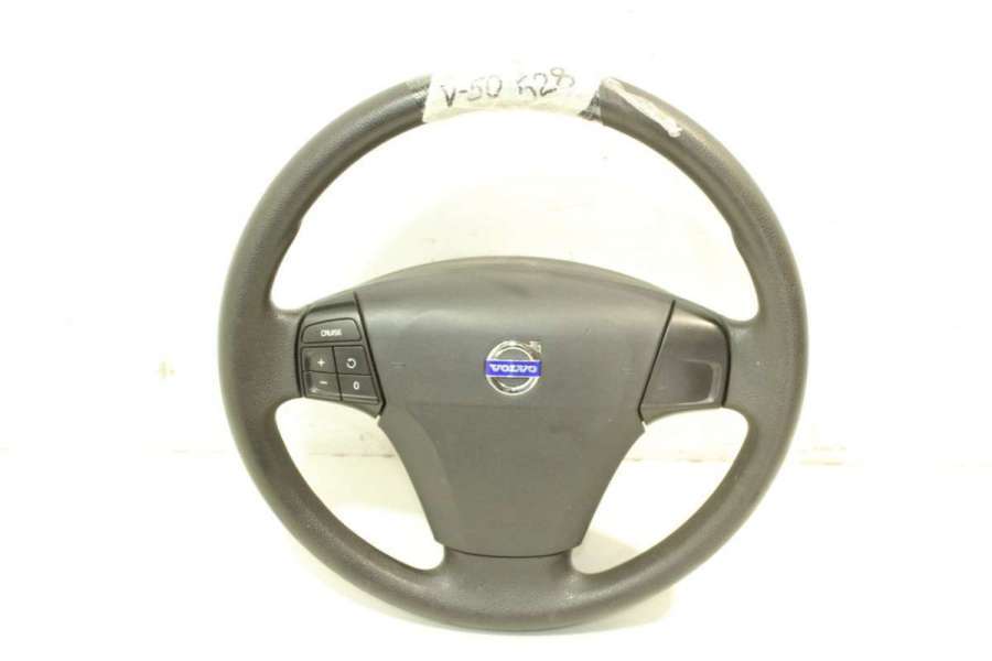 Руль к Volvo V50 2005