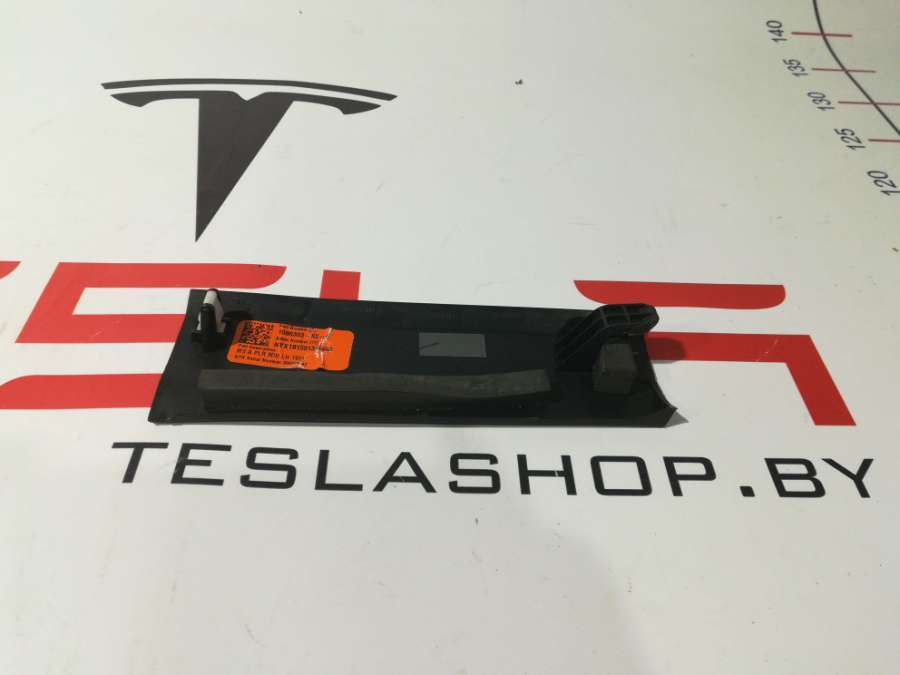Пластик салона к Tesla Model 3 2019
